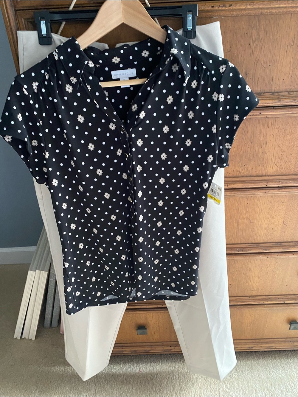 Chaps Black & White Floral Polka-Dot Cap Sleeve Blouse